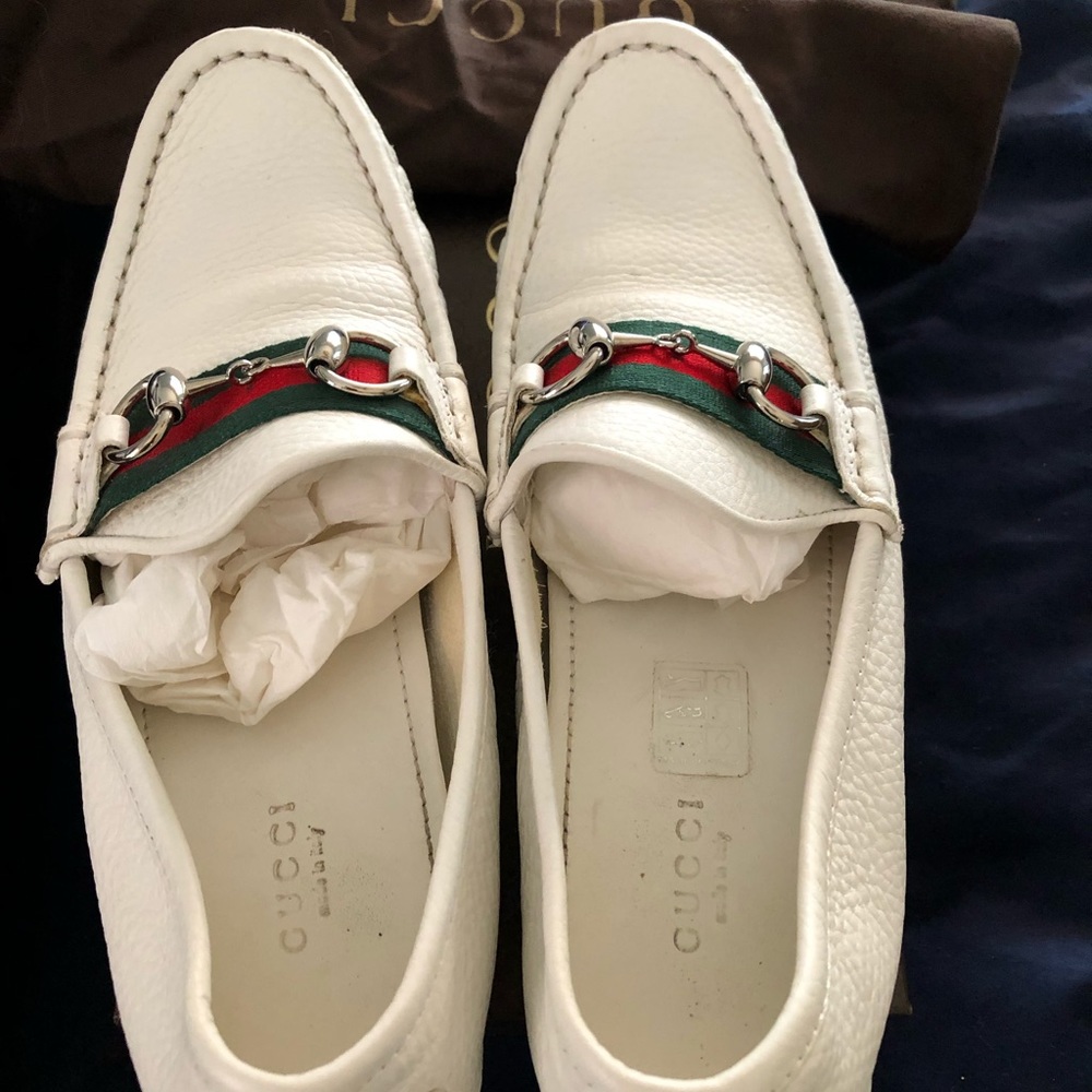 Authentic Gucci driving loafers/